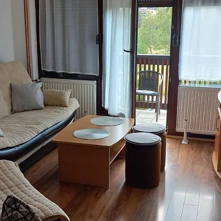 Snezna Kraljica Ap 13