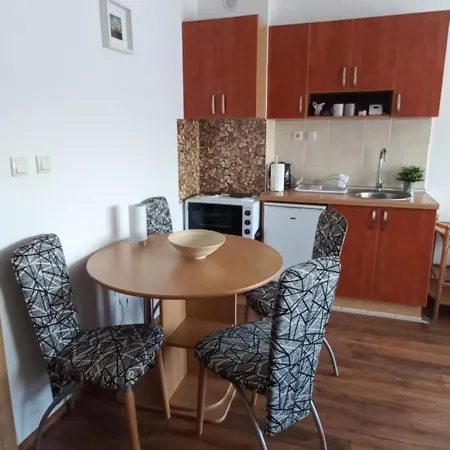 Snezna Kraljica Ap 13 * Divčibare