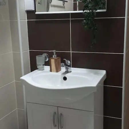 Snezna Kraljica Ap 13 דירה *