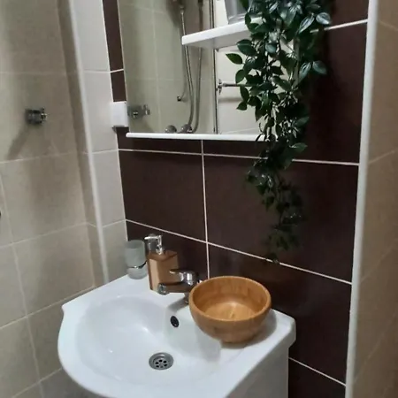 Snezna Kraljica Ap 13 * Divčibare