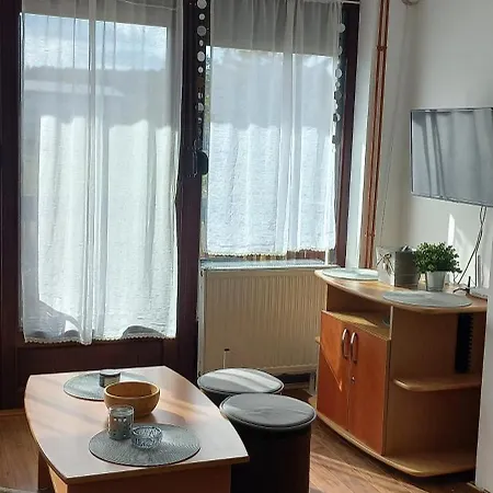 Snezna Kraljica Ap 13 Apartment Divcibare