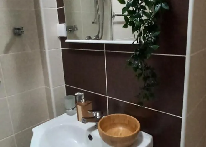 Snezna Kraljica Ap 13 * Divčibare