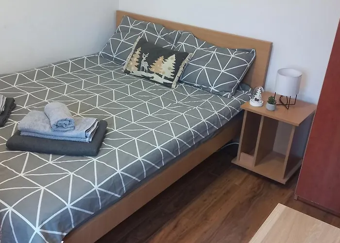 Snezna Kraljica Ap 13 شقة *