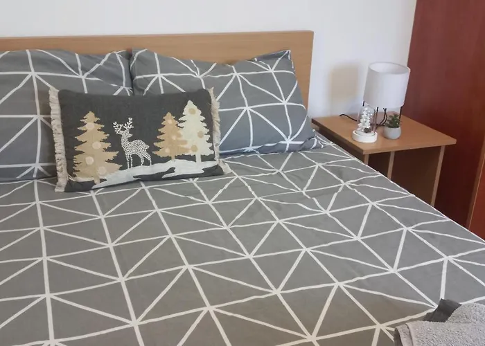 Snezna Kraljica Ap 13 شقة